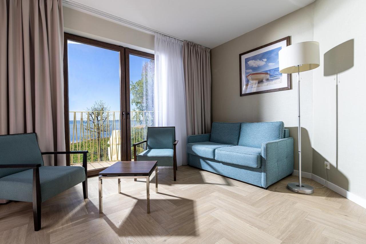 Hotel Meridian Chałupy エクステリア 写真